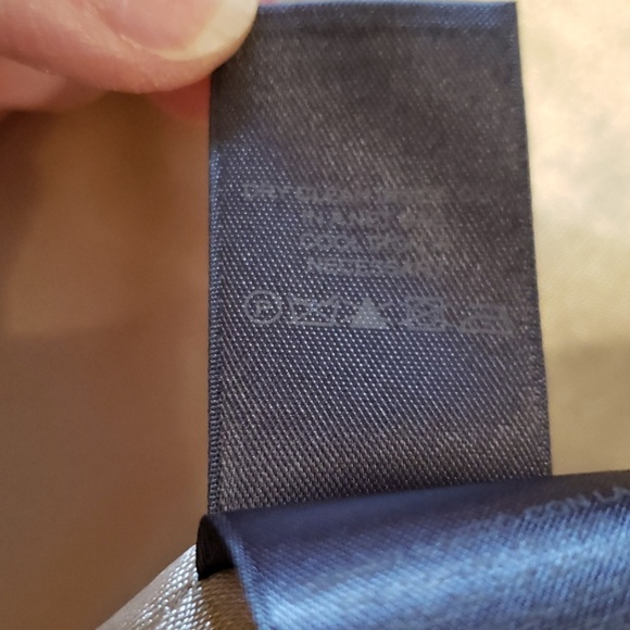 Stunning! Liz Claiborne Sweater Jacket, beaded and sequins on sleeve/bottom - Picture 8 of 8